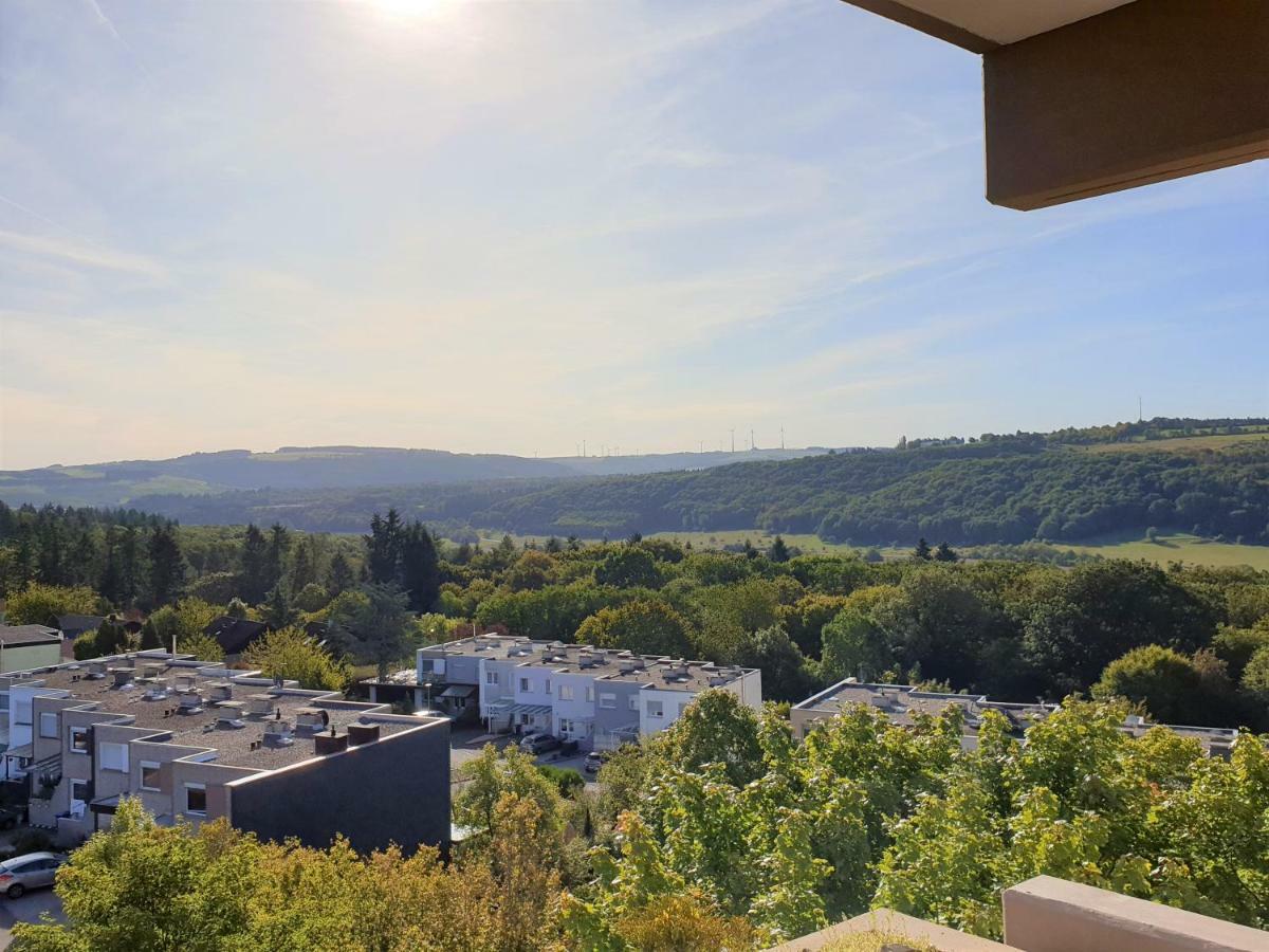 60 Qm Mit Aussicht In Konz Apartment Екстериор снимка